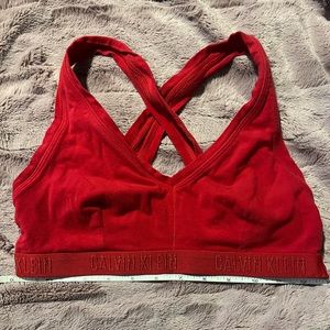 Large Red Calvin Klein criss cross back sports bra